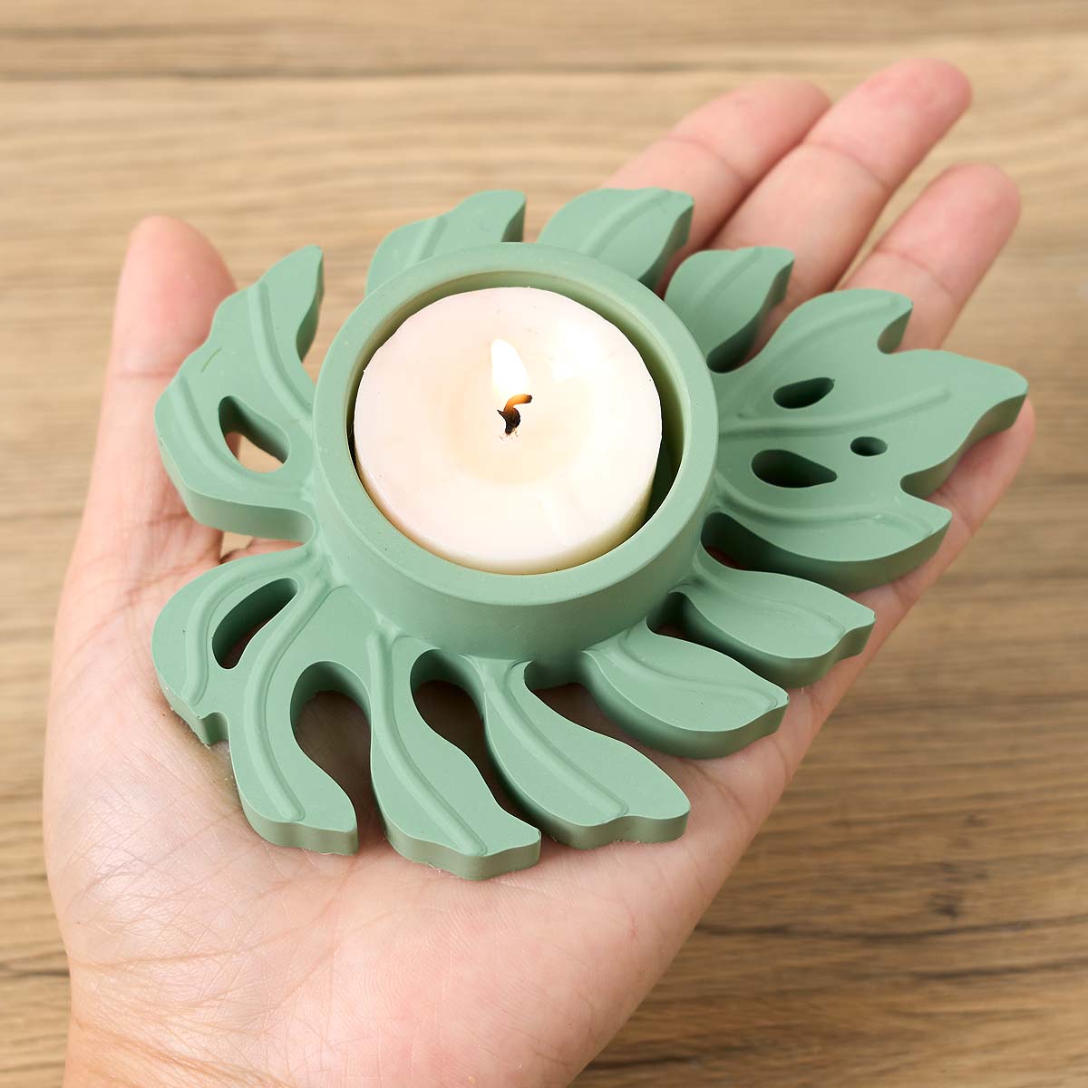 ใบเทียนแม่พิมพ์ซิลิโคน DIY Han - Candle Holder Decor บทวิจารณ์และราคา